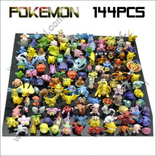 Kit com 144 Pokemons aleatórios